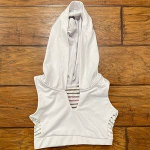 💫4 for $10 BUNDLES💫 ALL ITEMS ELIGIBLE!!! / Hooded Crop Top